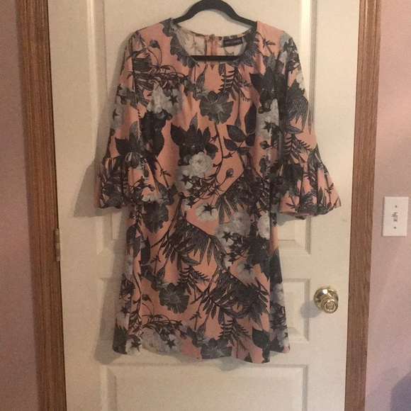 Nina Leonard Balloon-Sleeve Shift Dress - Picture 2 of 4